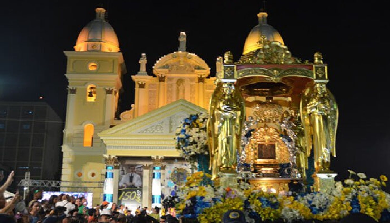 La Basílica ultima detalles para la bajada de la Chinita