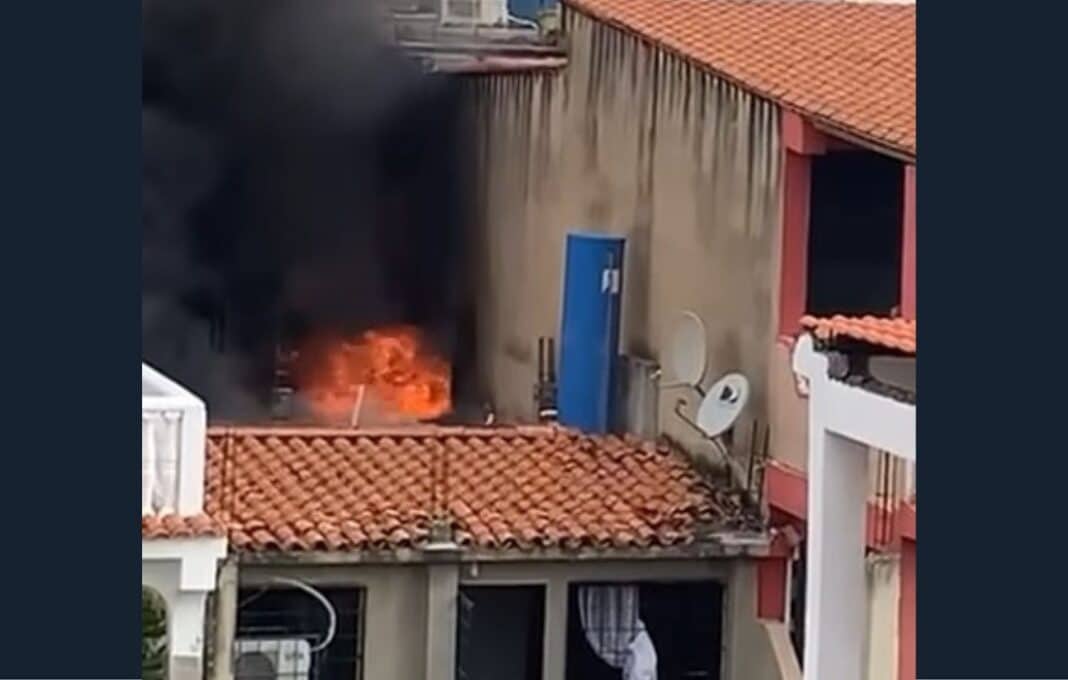 San Diego: una casa se incendió en Los Jarales (+Videos)