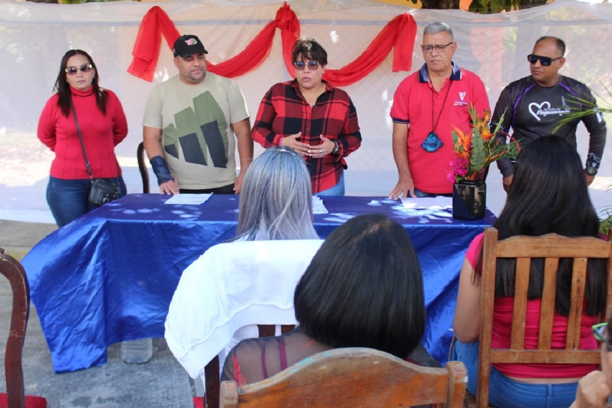 Naguanagua 300 títulos de propiedad de tierra