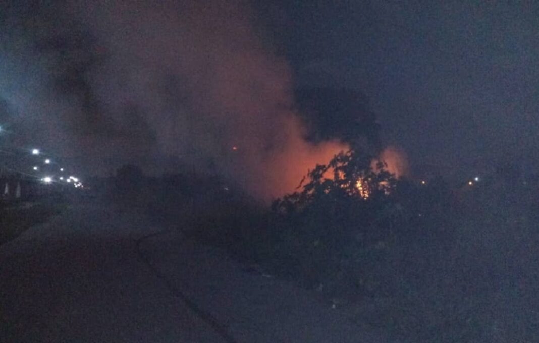 Bomberos controlaron incendio ciudad Alianza