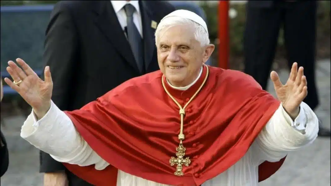 falleció papa emérito benedicto XVI