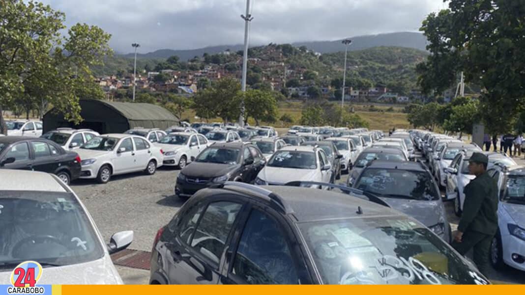Llegaron a Venezuela mil vehículos iraníes