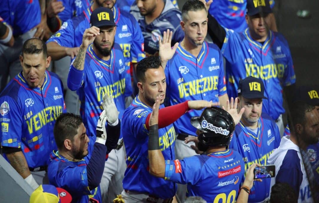 Leones del Caracas Venezuela Semifinal Serie de Caribe