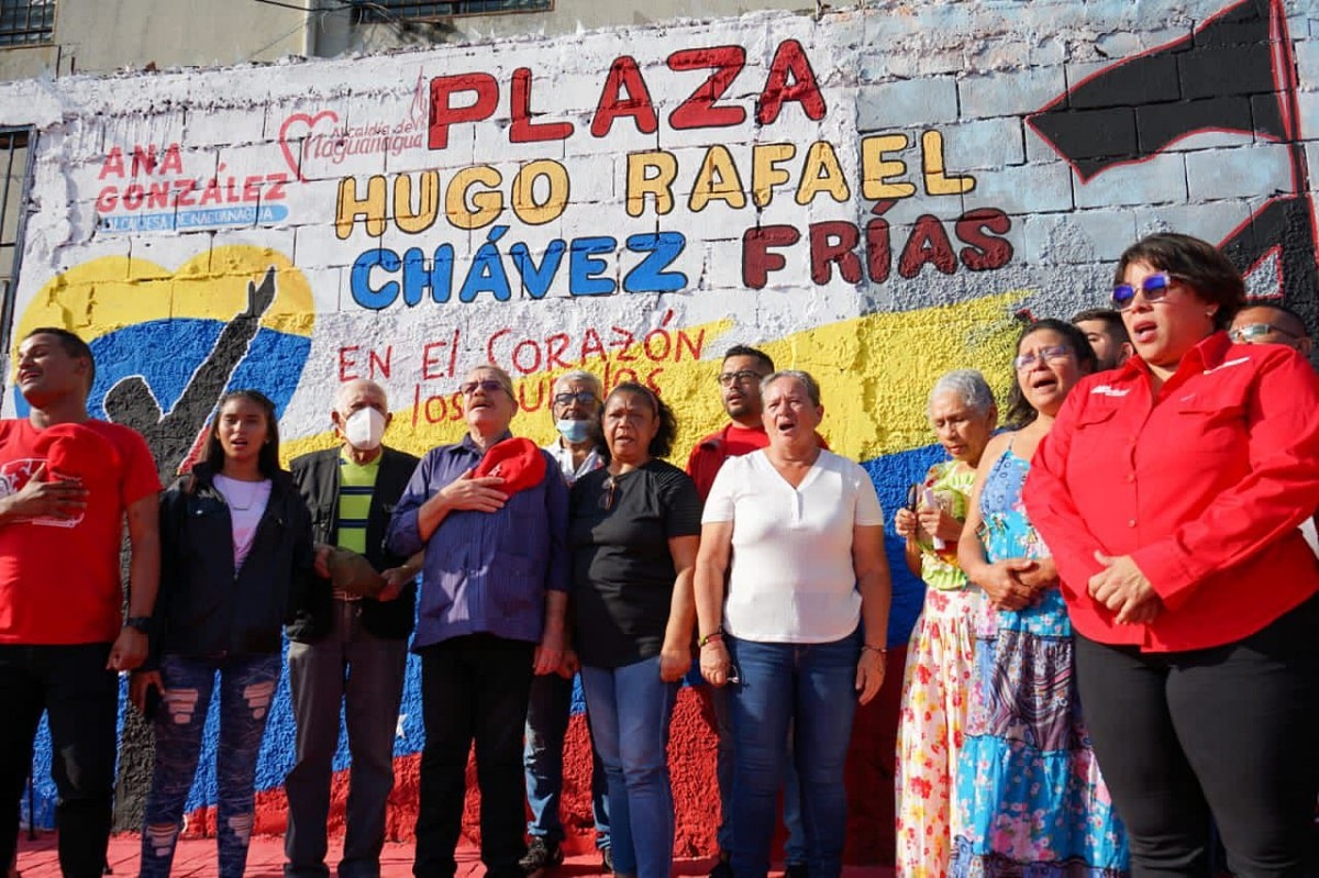 Alcaldesa Ana González plaza Hugo Rafael Chávez Frías