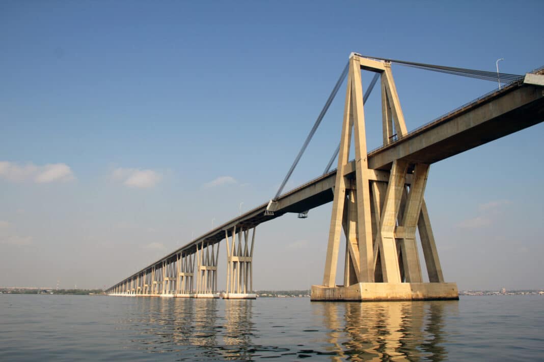 Cerrarán puente lago de Maracaibo