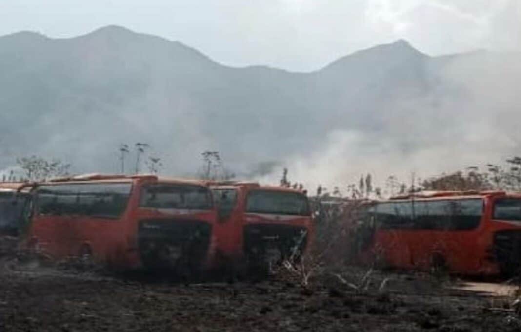 incendio quemó autobuses Pdvsa Yagua