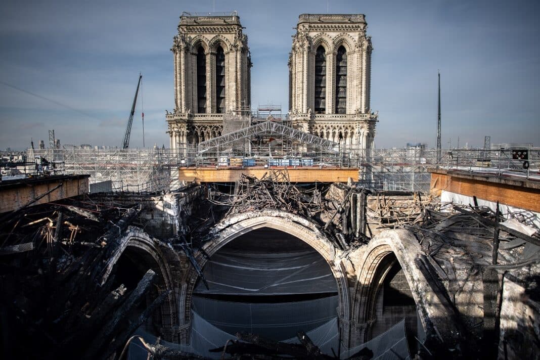 Reconstrucción de Notre Dame