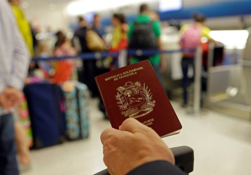 Venezolanos pasaporte vencido salvoconducto