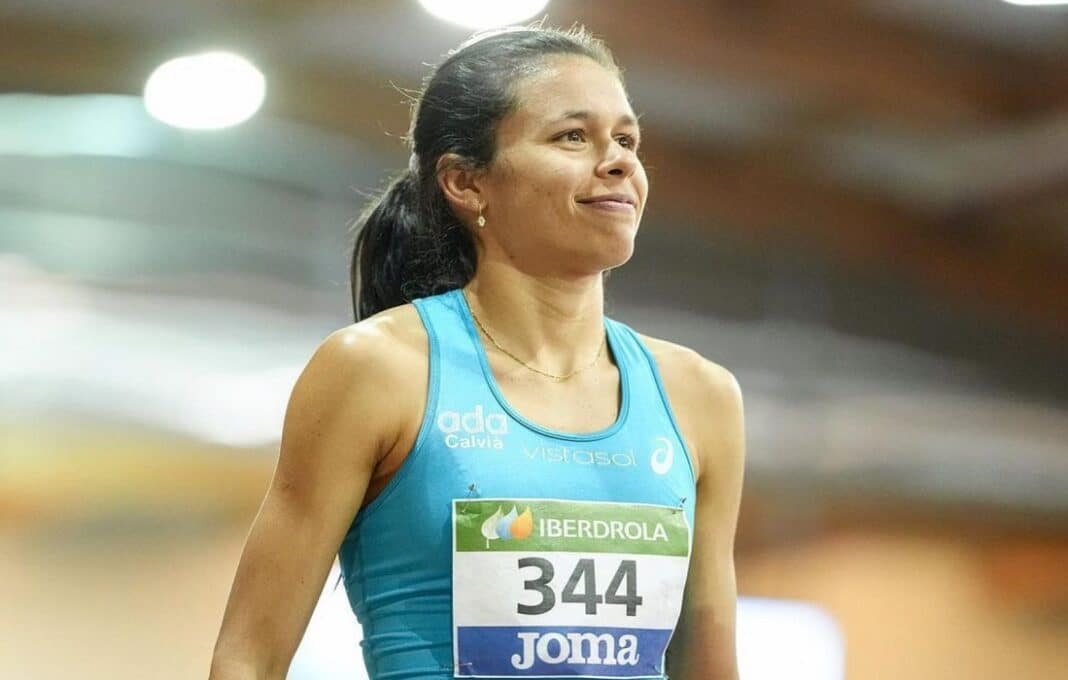 Joselyn Brea récord nacional metros