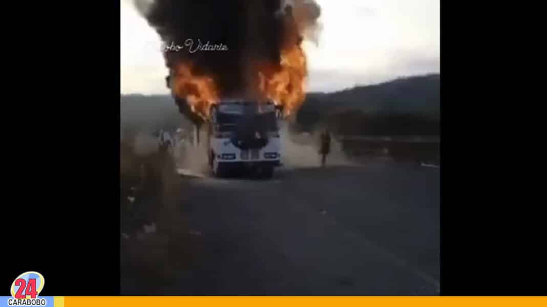 incendio autobús autopista La Verota