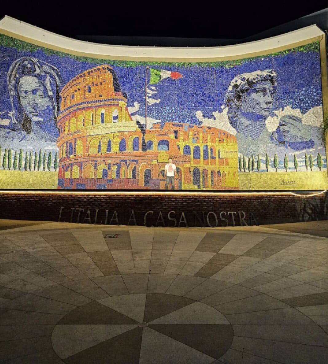 mural tapas más alto Casa D’Italia Maracaibo