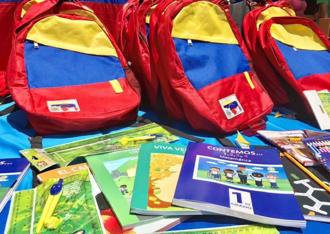 Gobierno Carabobo kits escolares