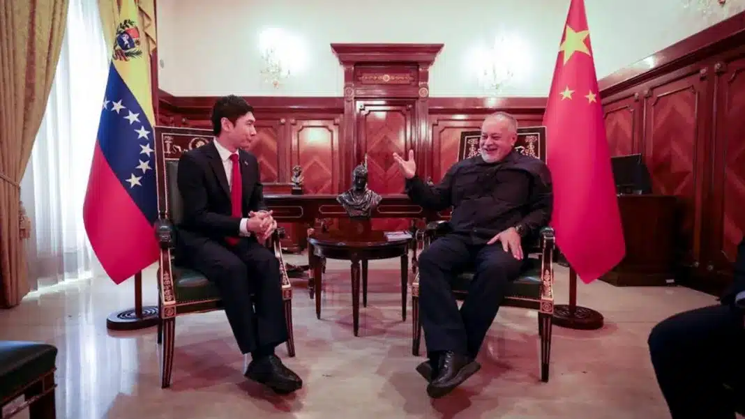 Diosdado Cabello embajador China
