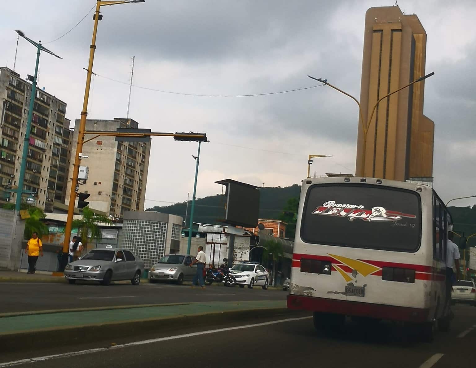 Ciclovía en la avenida Cedeño - Ciclovía en la avenida Cedeño