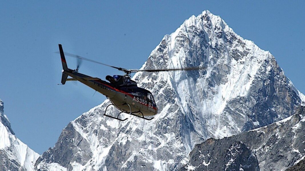 Helicóptero se estrelló cerca del Everest