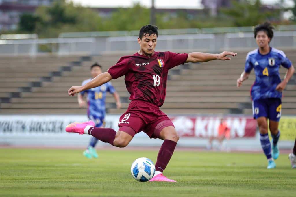 Junior Colina Vinotinto Sub-17