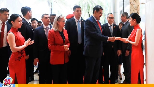 Presidente Maduro inició visita a China - Presidente Maduro inició visita a China