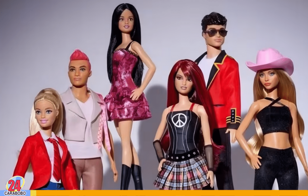 Barbie lanza colección muñecos RBD