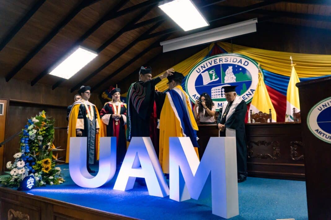 Rector de la Universidad Arturo Michelena