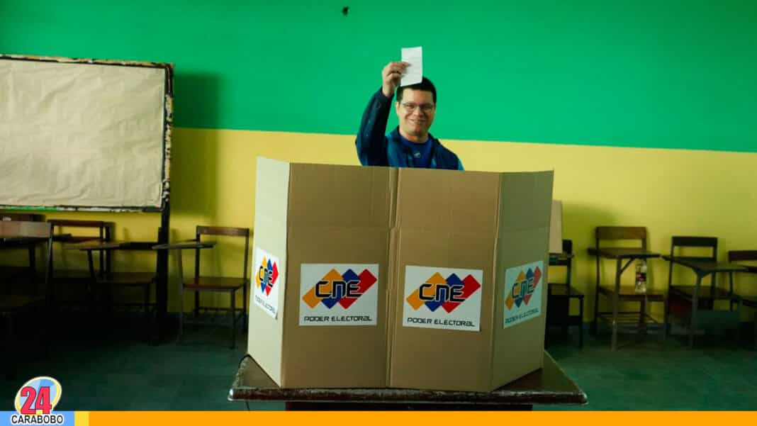 Julio Fuenmayor voto por el Esequibo