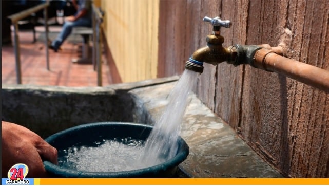 El servicio de agua potable - El servicio de agua potable