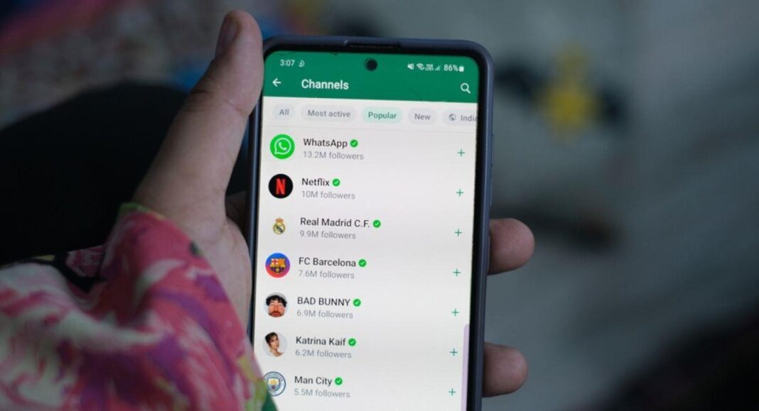 WhatsApp buscar mensajes por fecha