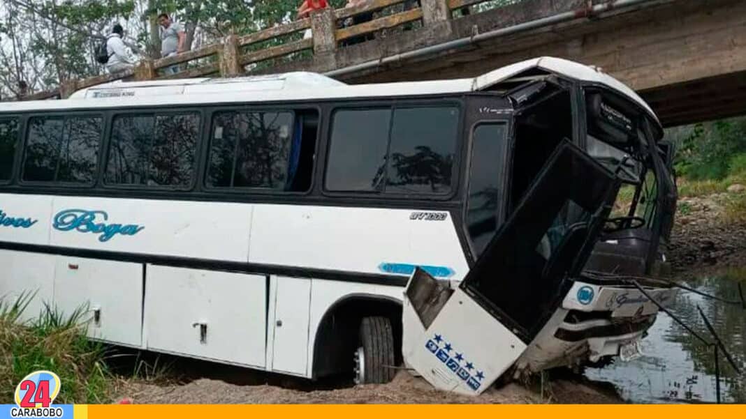 caída autobús barranco Barinas