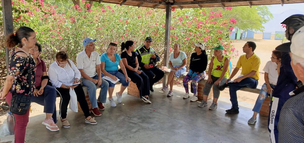 Vecinos cerros y montañas en Carabobo