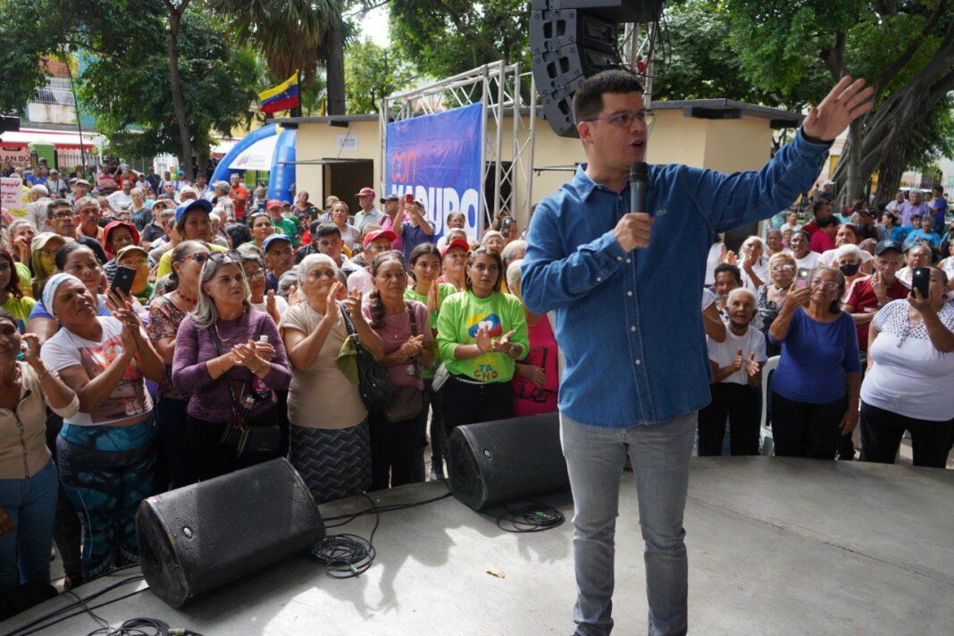 Alcalde Fuenmayor celebró Día Nacional del Adulto Mayor en plaza Candelaria