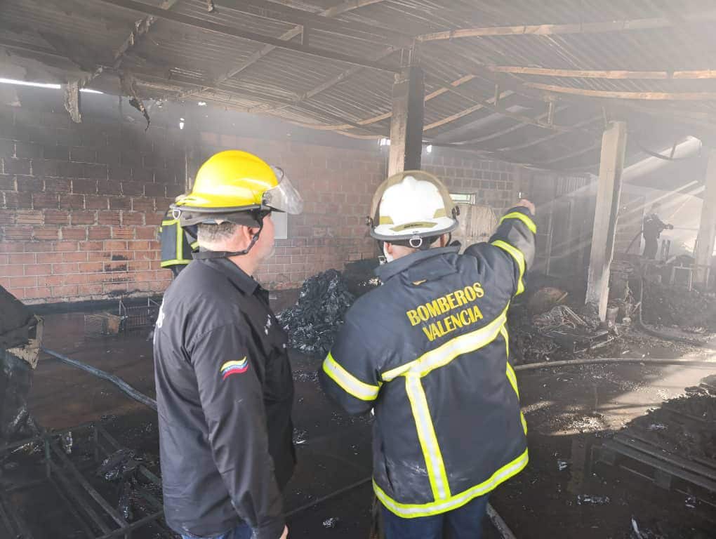 Bomberos de Valencia incendio Santa Rosa