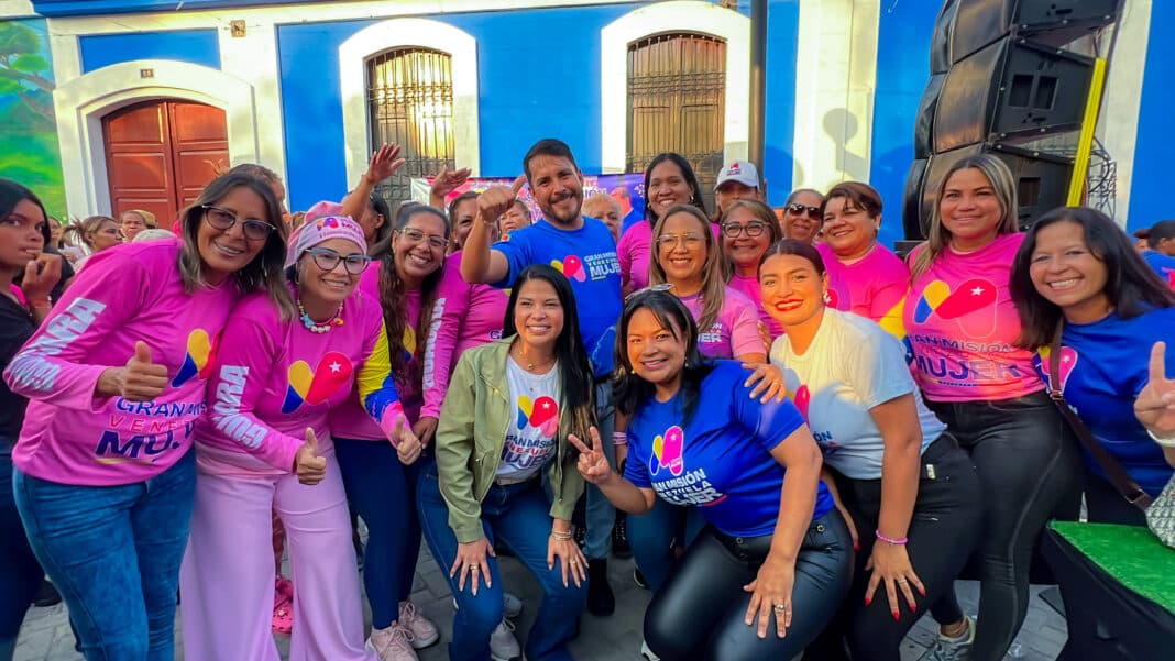 Gran Misión Venezuela Mujer guacara