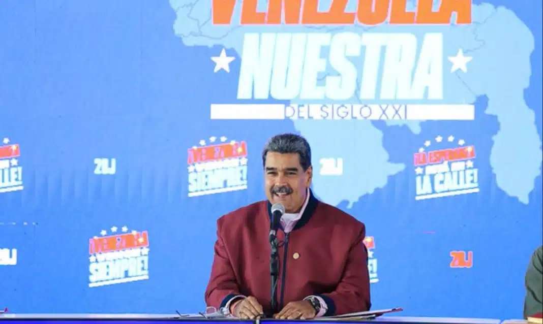 Maduro instala comando de campaña