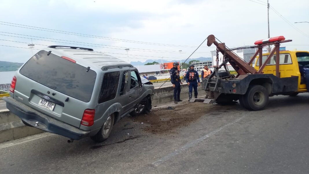 Accidente en la ARC dejó un muerto y dos heridos (+VIDEO)