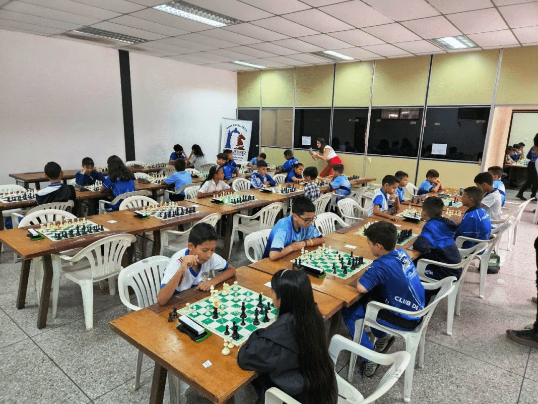 V Valida de Ajedrez del Grand Prix Intercolegial