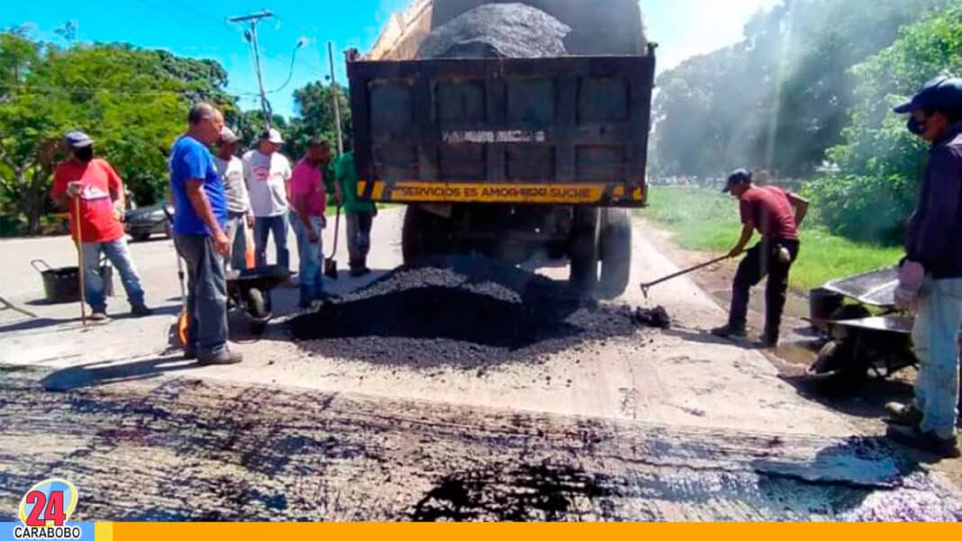 Paso vehicular hacia Güiria