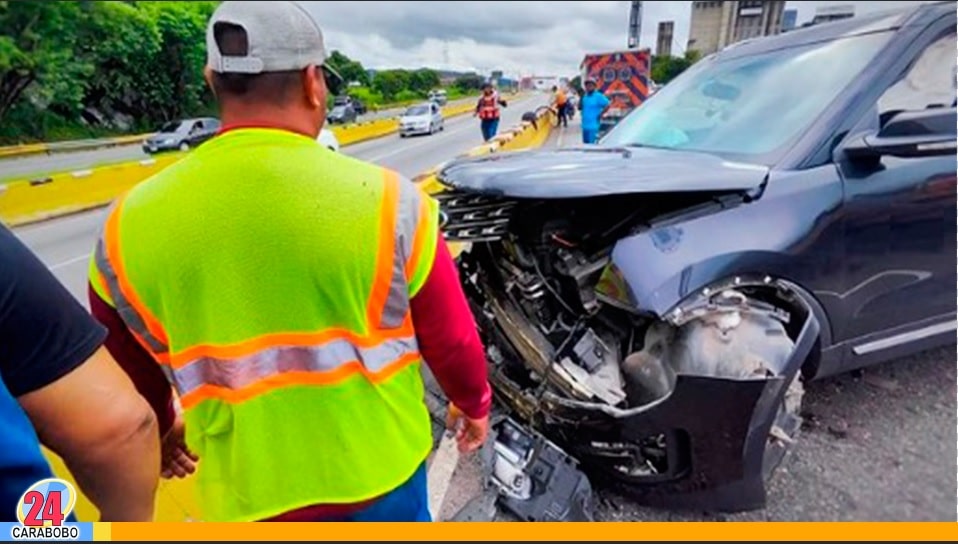 Accidente en el distribuidor San Blas