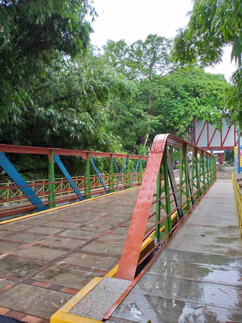 Las historias de amor del puente sobre el Río Cabriales