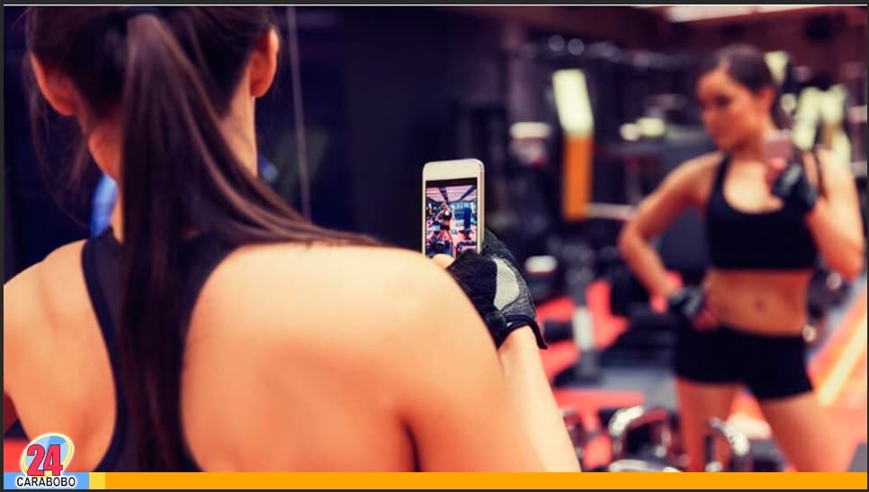 Te tomas selfies en el gimnasio