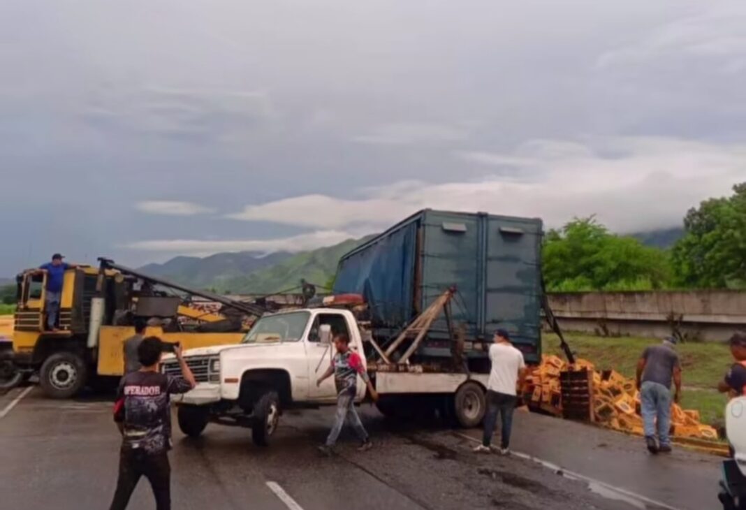 Gandola volcó en la ARC