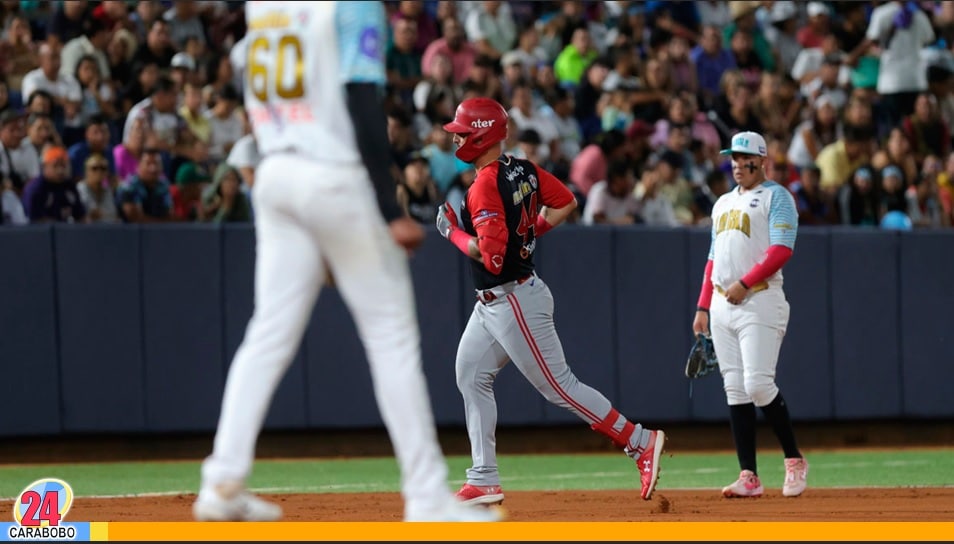 Cardenales y Bravos