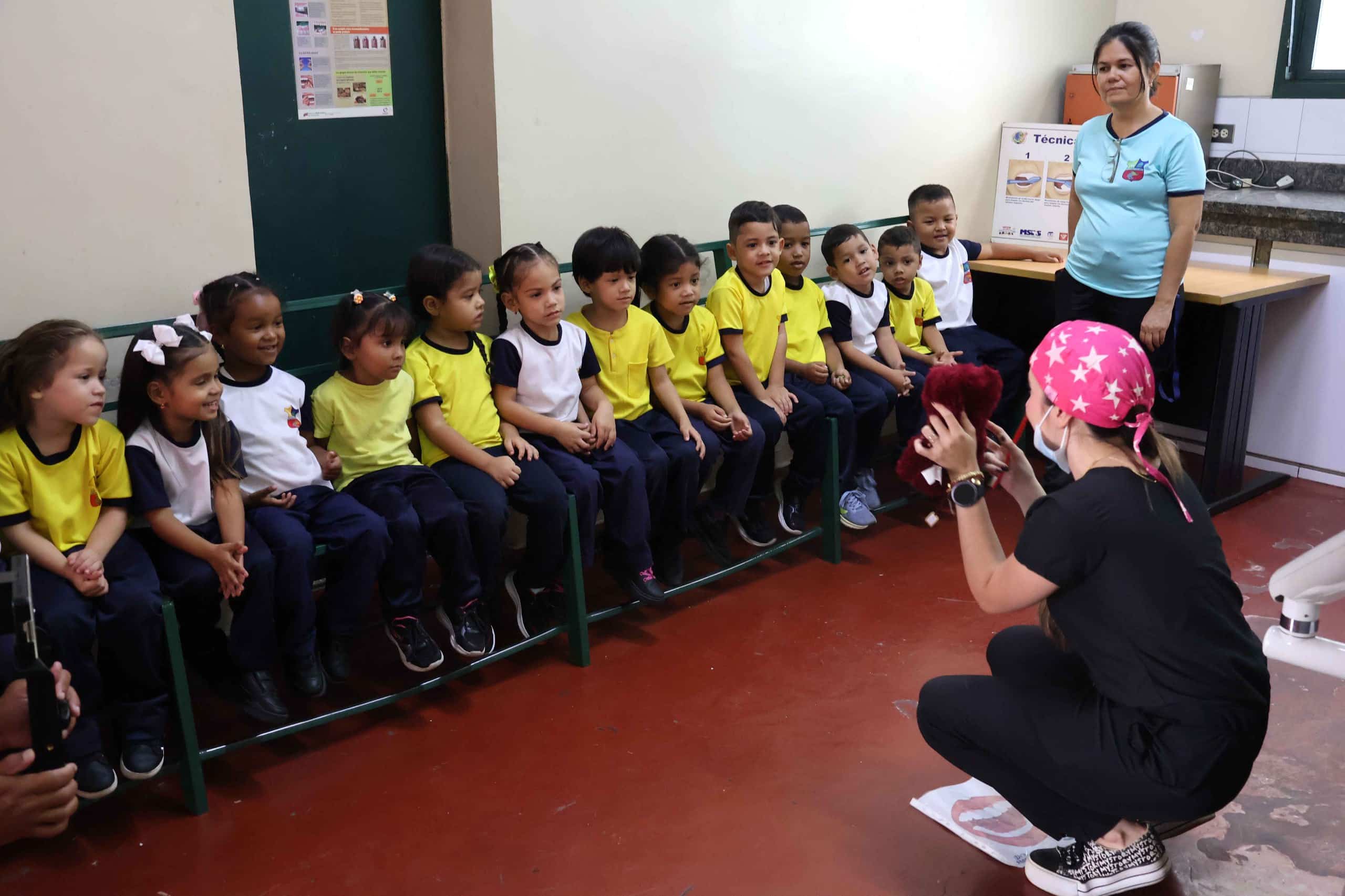 La salud va a la Escuela