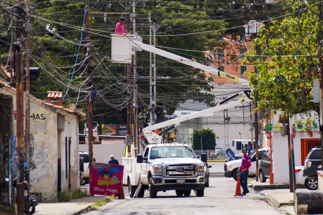 Instalación LED Lumineyers en Naguanagua