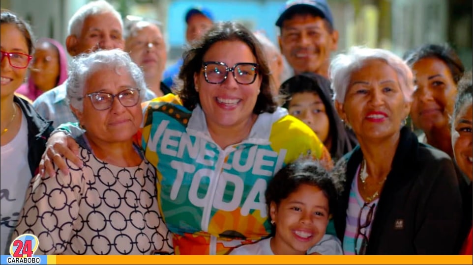 Ana González supervisó alumbrado en Simón Bolívar II