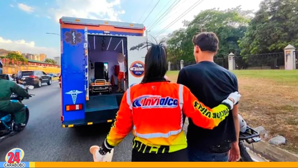 Colisión entre motos en la Autopista del Este