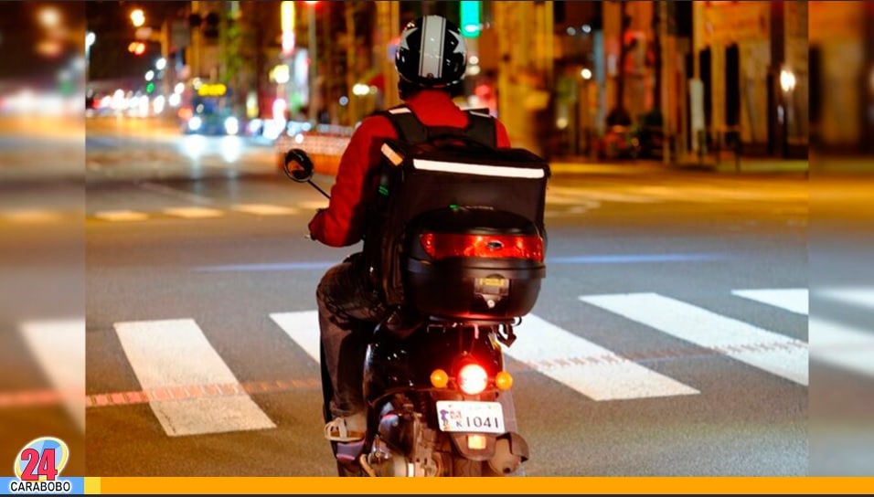 Delivery venezolano en Perú