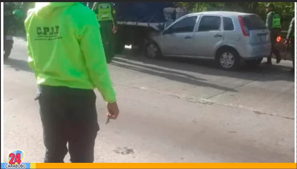 Hecho vial en la Autopista Valencia Puerto