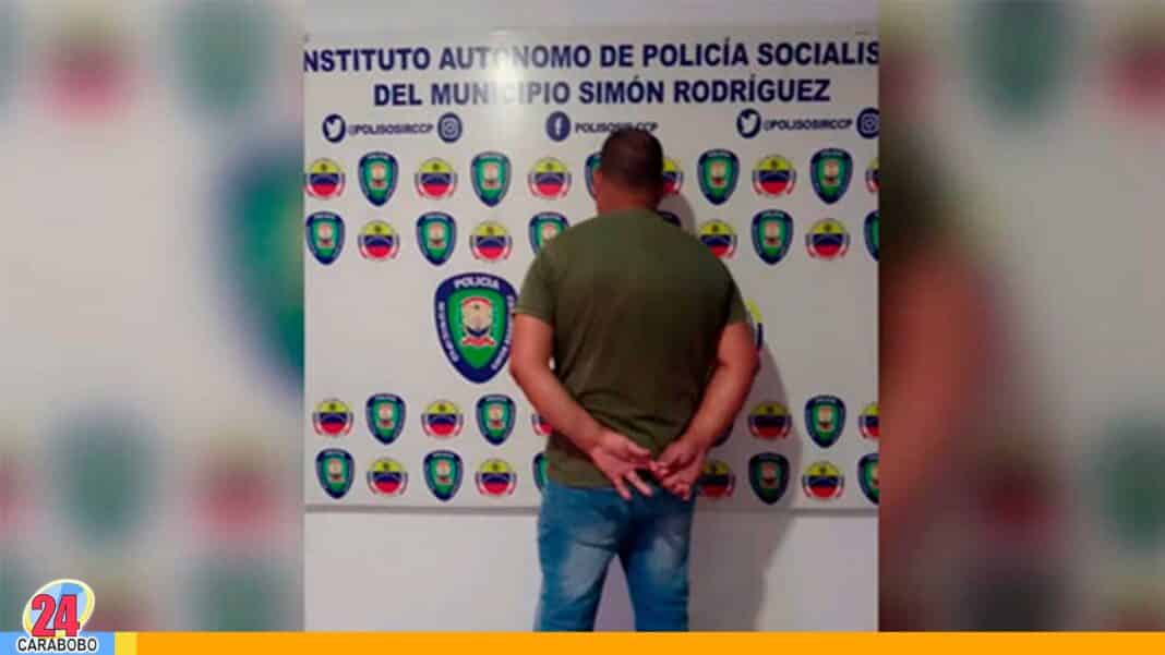 Detenido mantener madre cautiverio