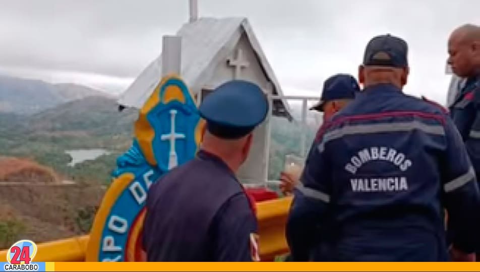 Bomberos de Valencia rindieron homenaje