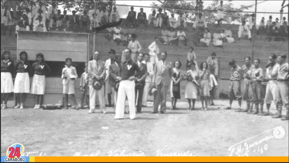 Estadio Municipal La Ceiba en Valencia - Estadio Municipal La Ceiba en Valencia