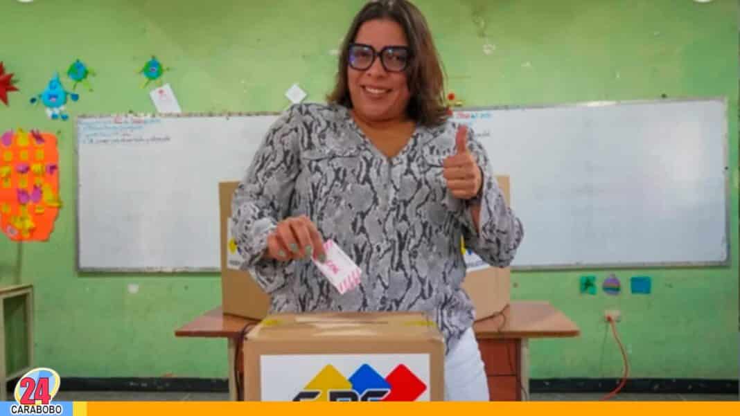 Alcaldesa Ana González
